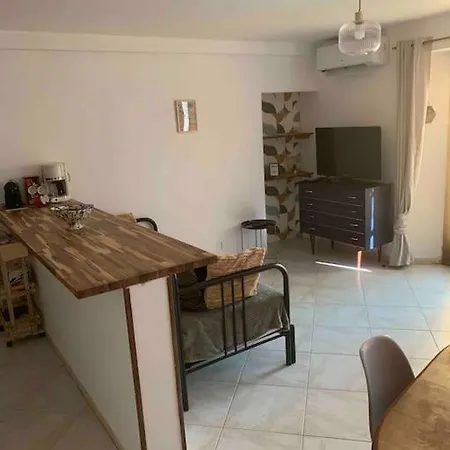 Au Coeur Du Village - Wifi & Clim Apartmán *